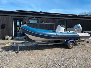 Valiant V520