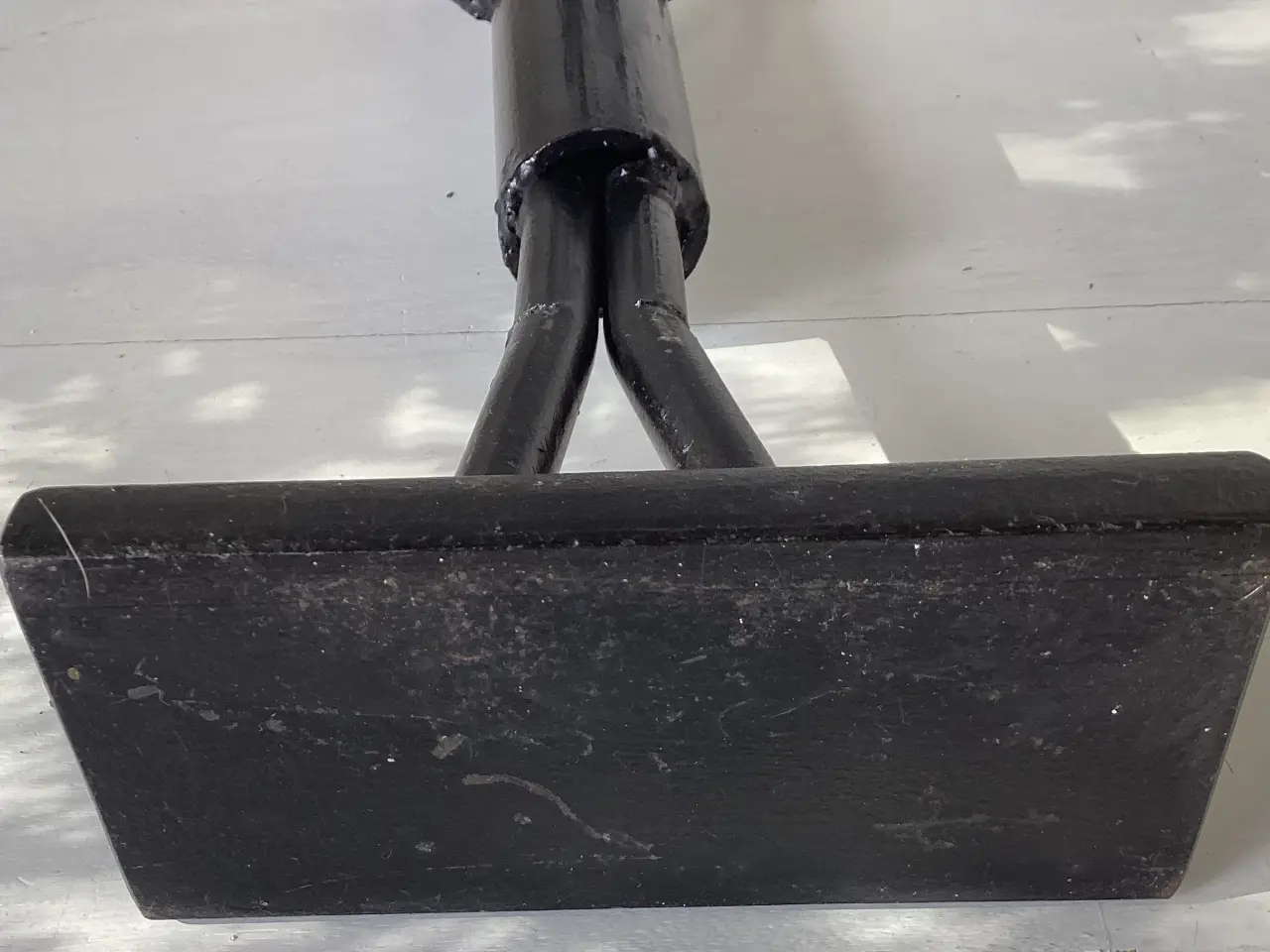 Billede 7 - Metal figur/skulptur af jublende mand/robot  