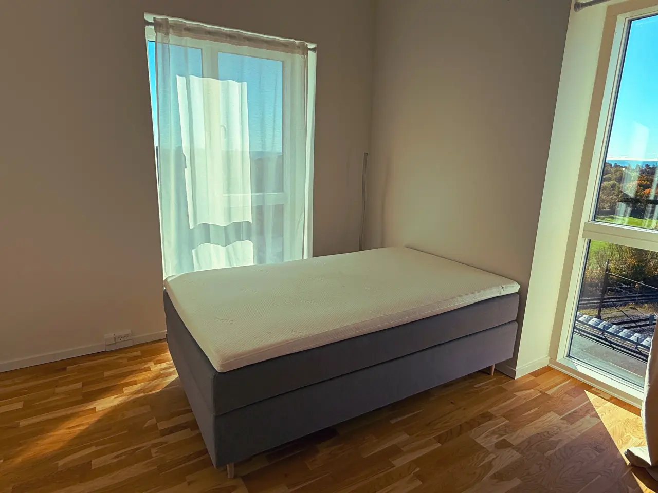 Billede 1 - Kontinentalseng Høie C250 – 120x200 cm, grå