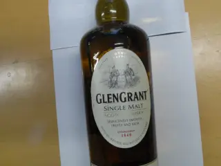 Glen Grant single malt scotch whisky 10 år 1 liter