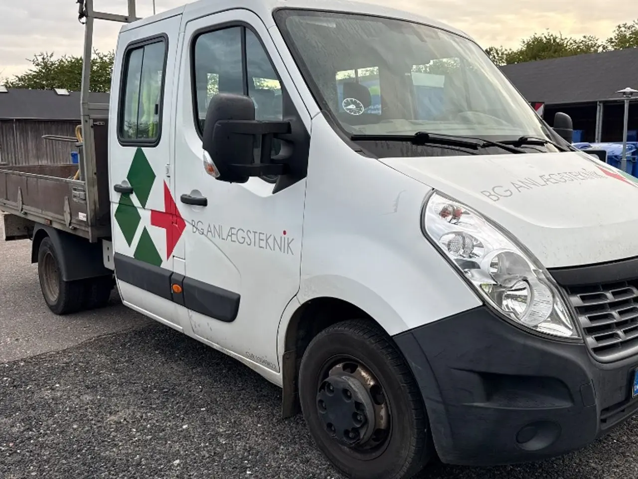 Billede 2 - Renault Master dCi T35 mandskabsvogn med dobbeltkabine
