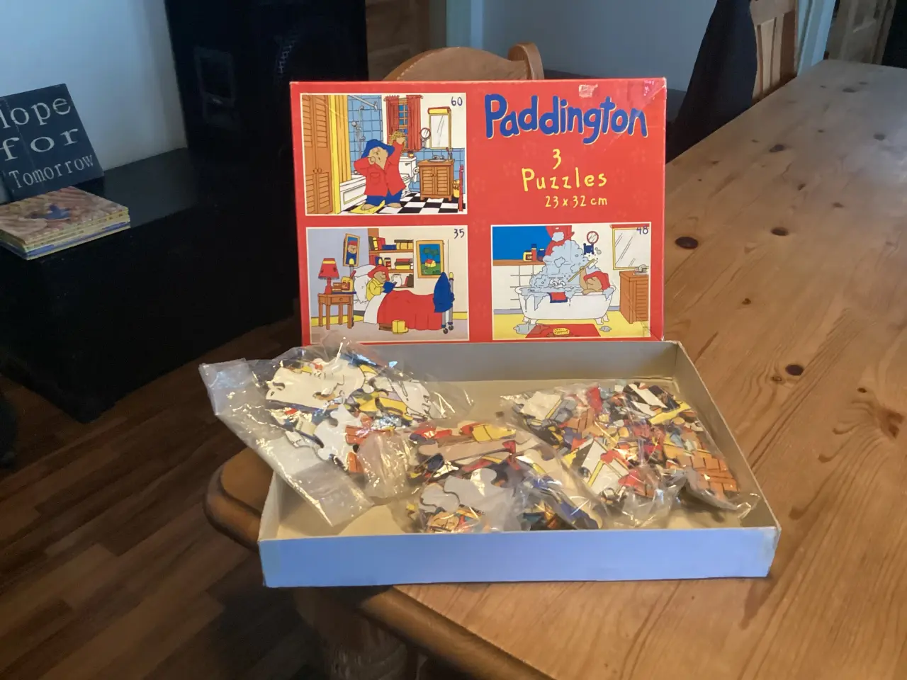 Billede 9 - Paddington. Bøger,Bamse, Spil.