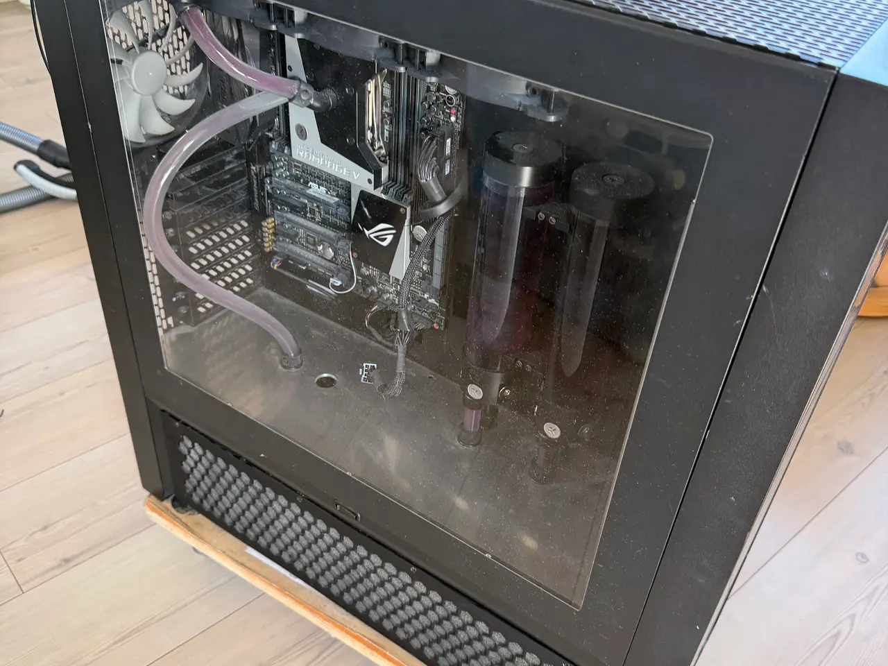 Billede 8 - Corsair full size tower med speciellavet vandkølin