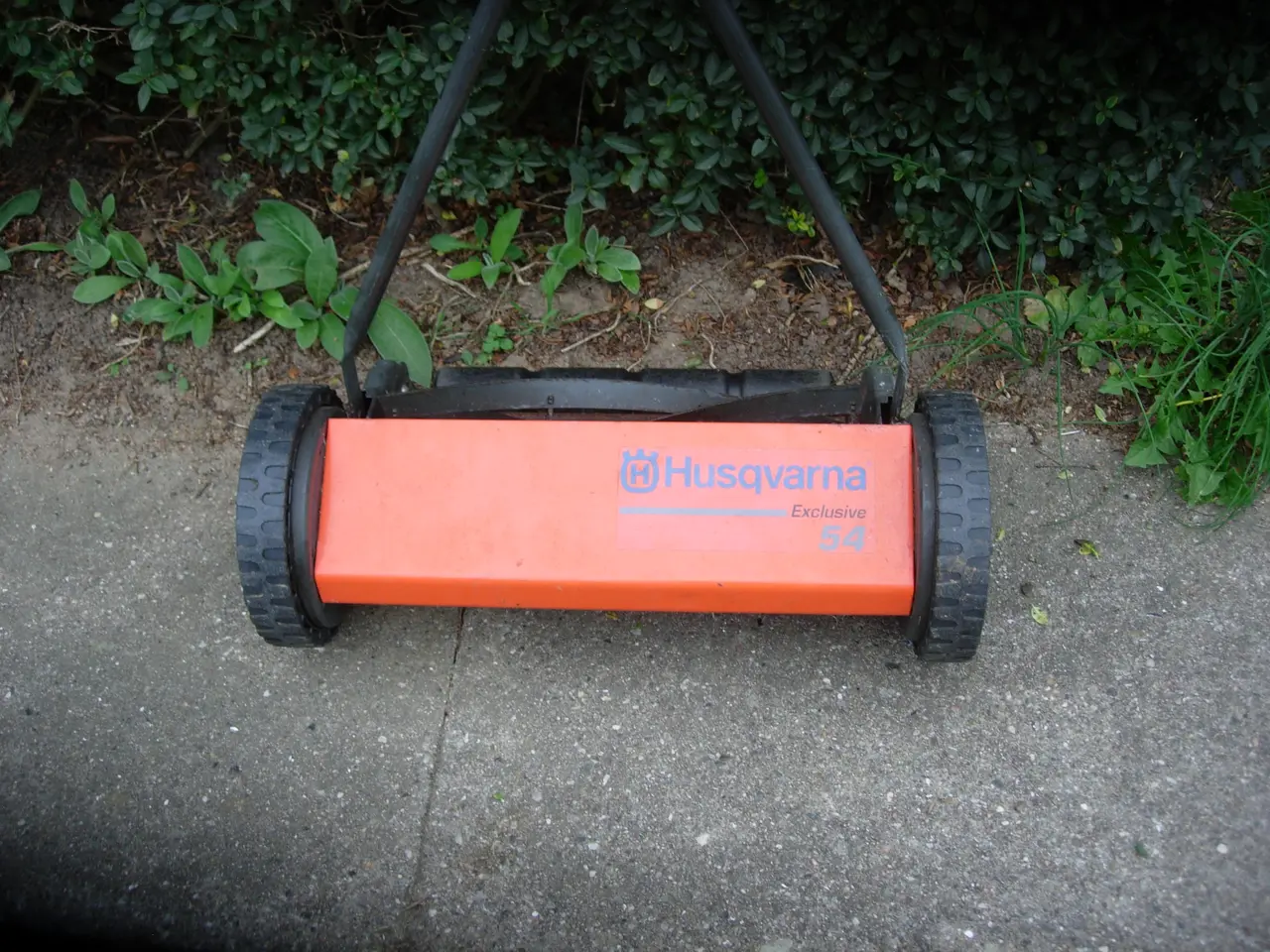Billede 1 - Husqvarna håndskubber