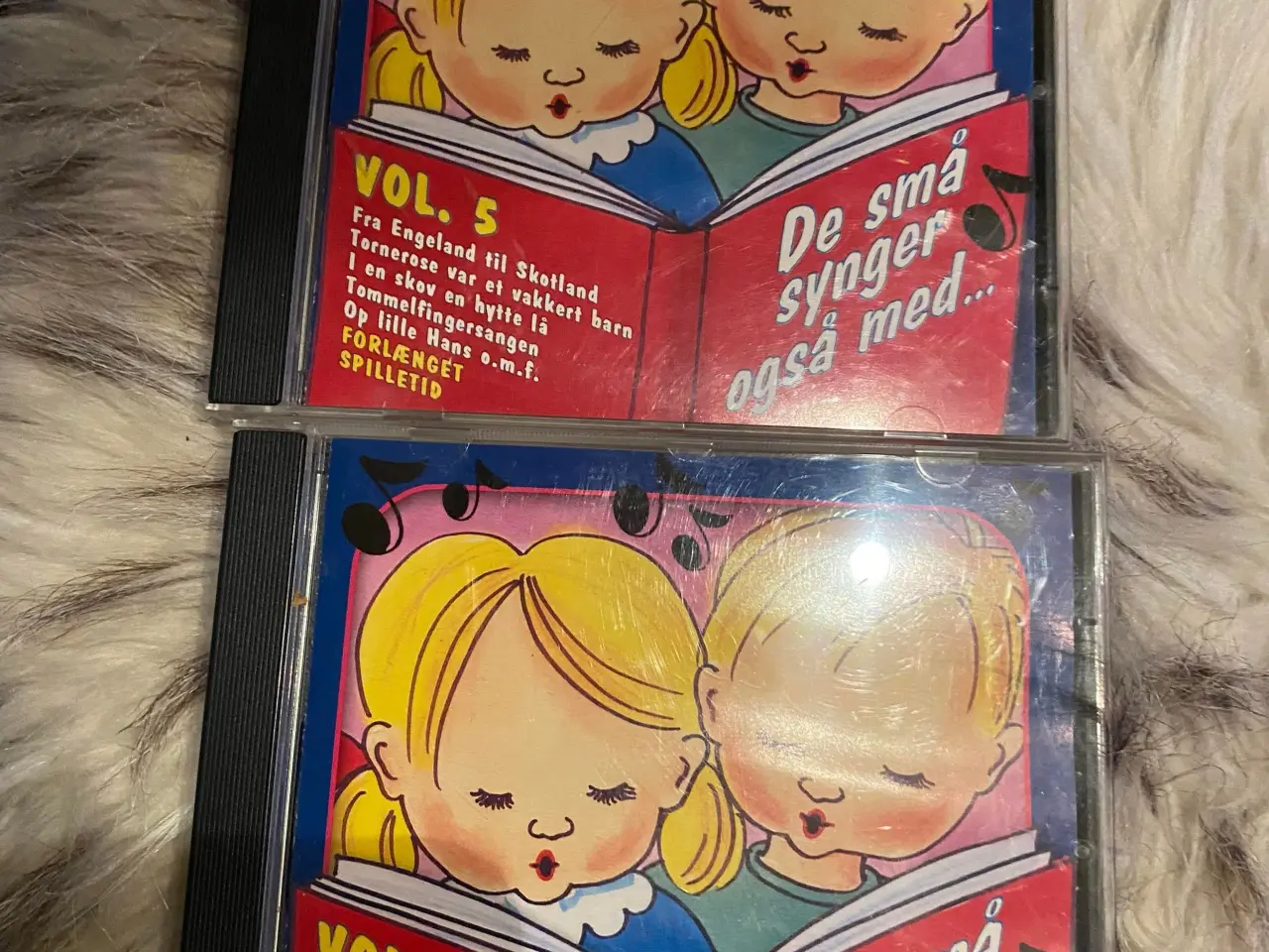 Billede 1 - De små synger