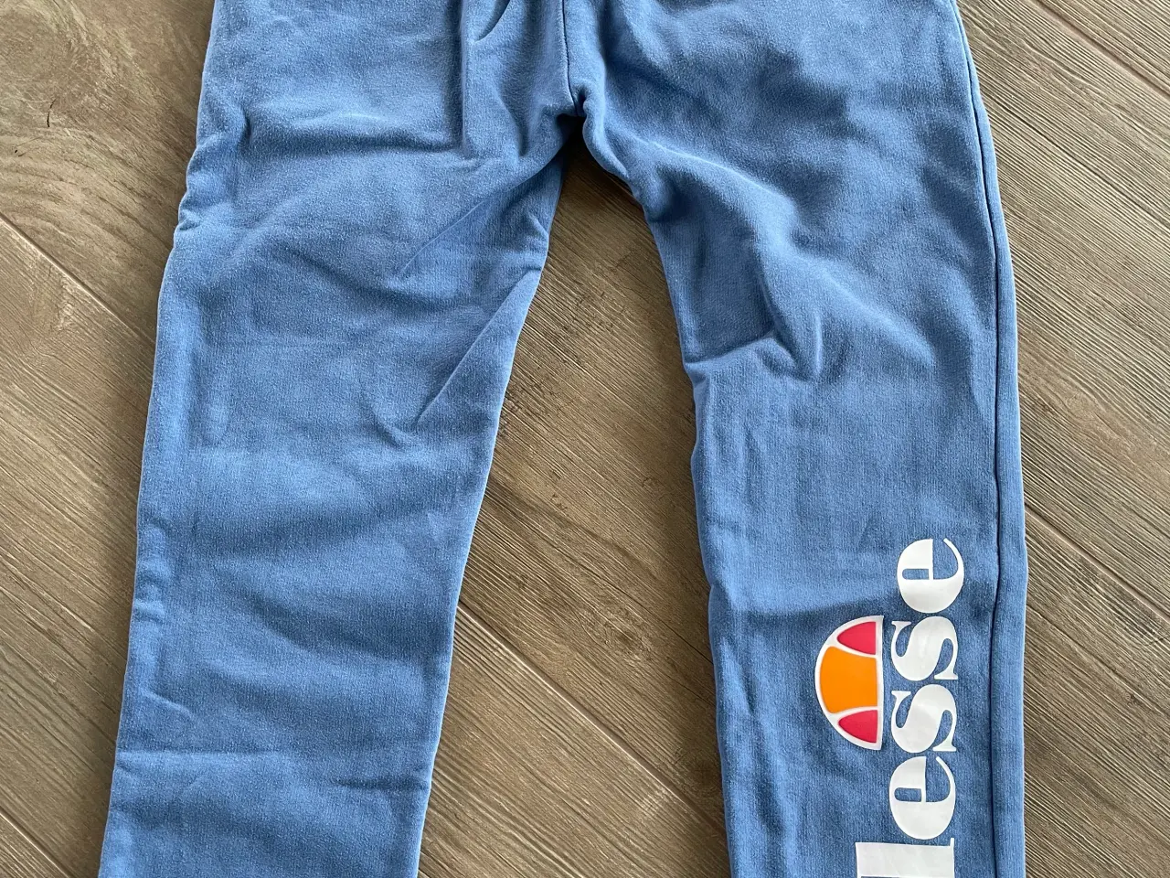 Billede 4 - ELLESSE Joggingsæt
