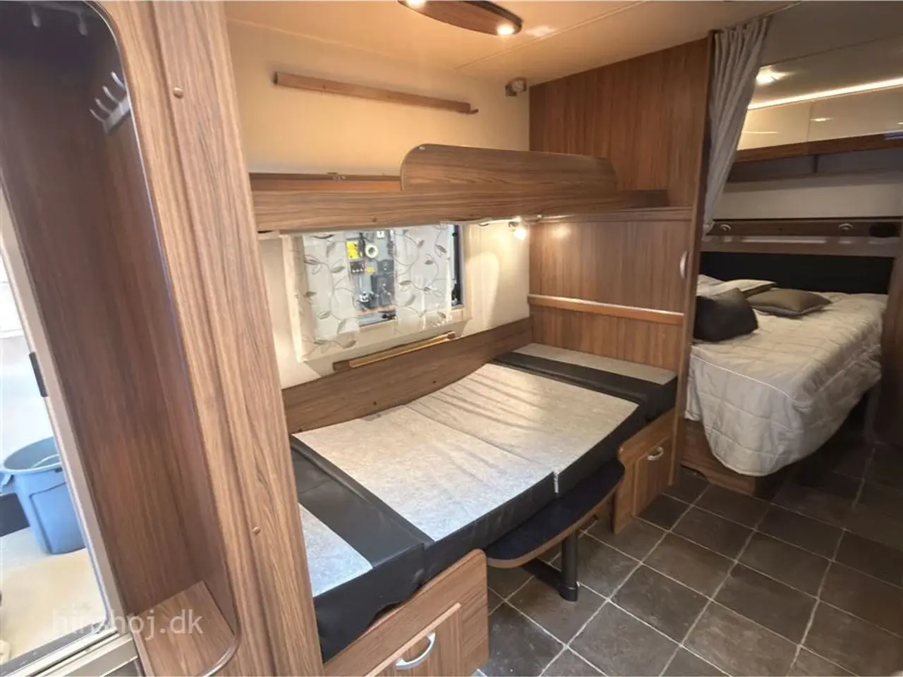 Billede 3 - 2019 - Polar Customized 620 CTVX   Polar campingvogn med køjer til salg - Markedets Bedste Vintervogn