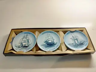 3 fine små maritime platter 