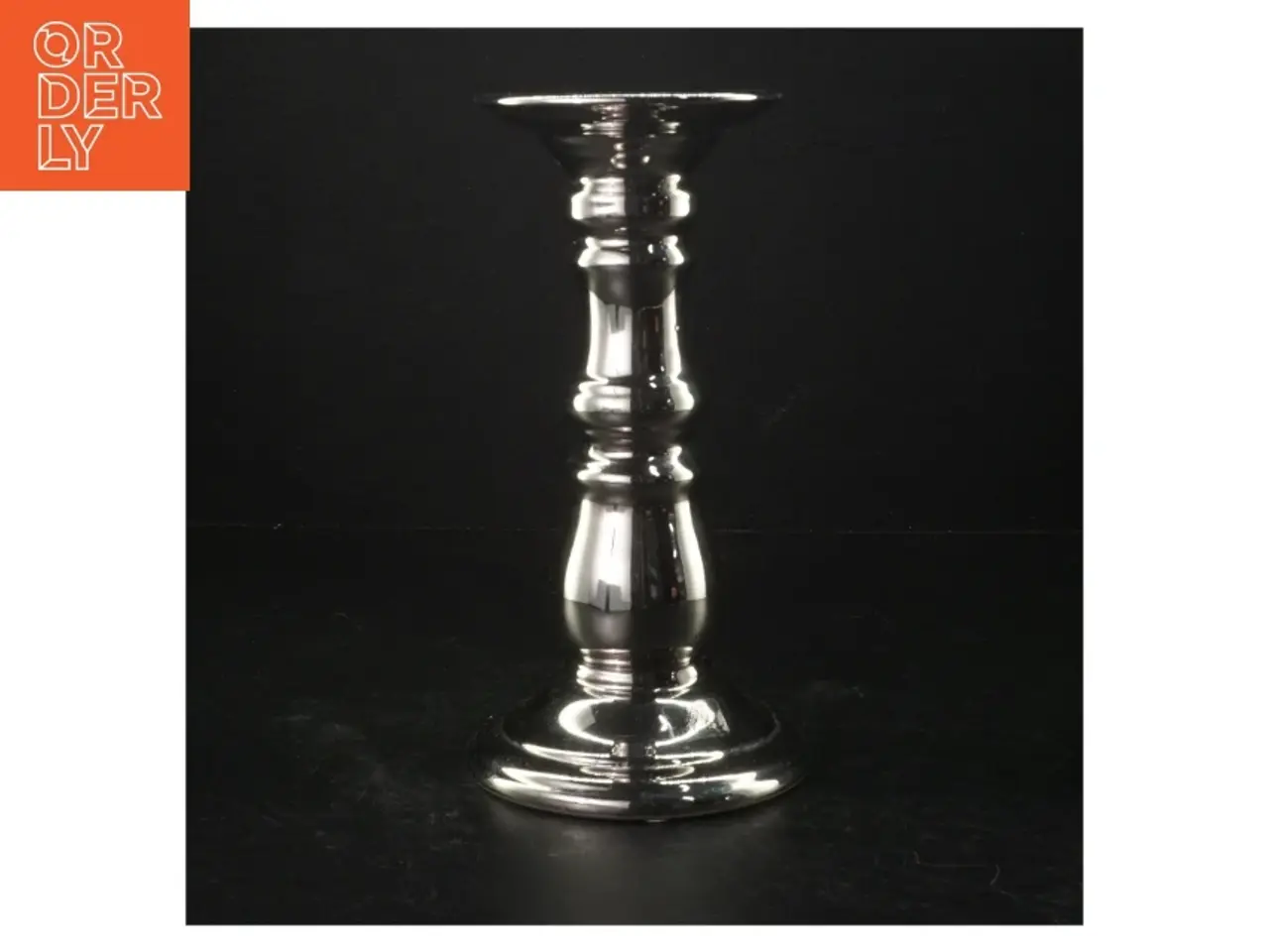 Billede 1 - Lene Bjerre Sølvfarvet lysestage (str. 20 cm)