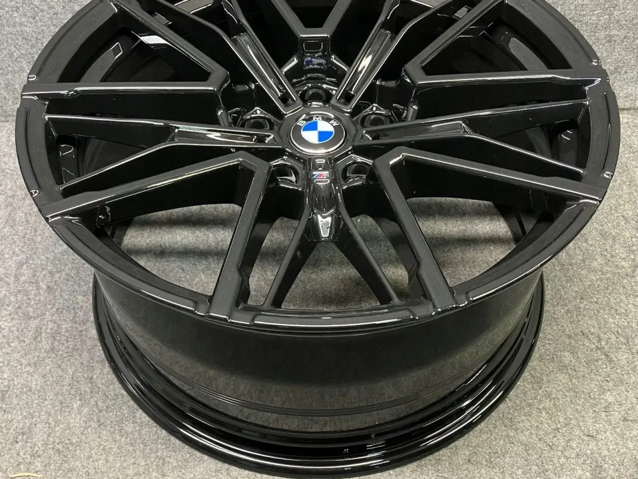 Billede 1 - ALUFÆLGE BMW M5 G90 951M 20"