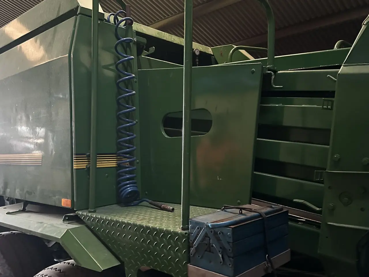Billede 4 - John Deere 680 minibigballe presser med samlevogn