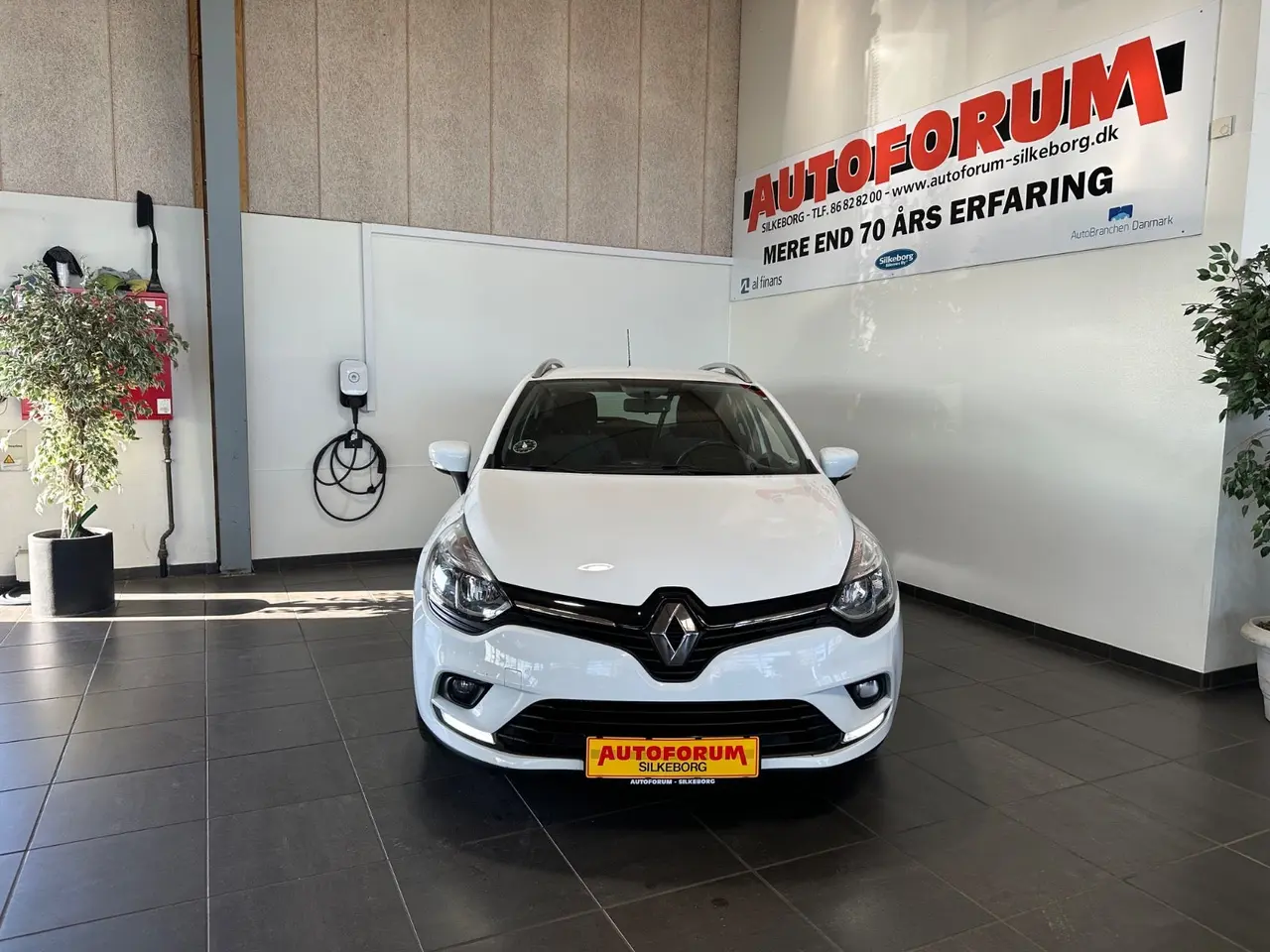 Billede 2 - Renault Clio IV 0,9 TCe 90 Zen Sport Tourer Van