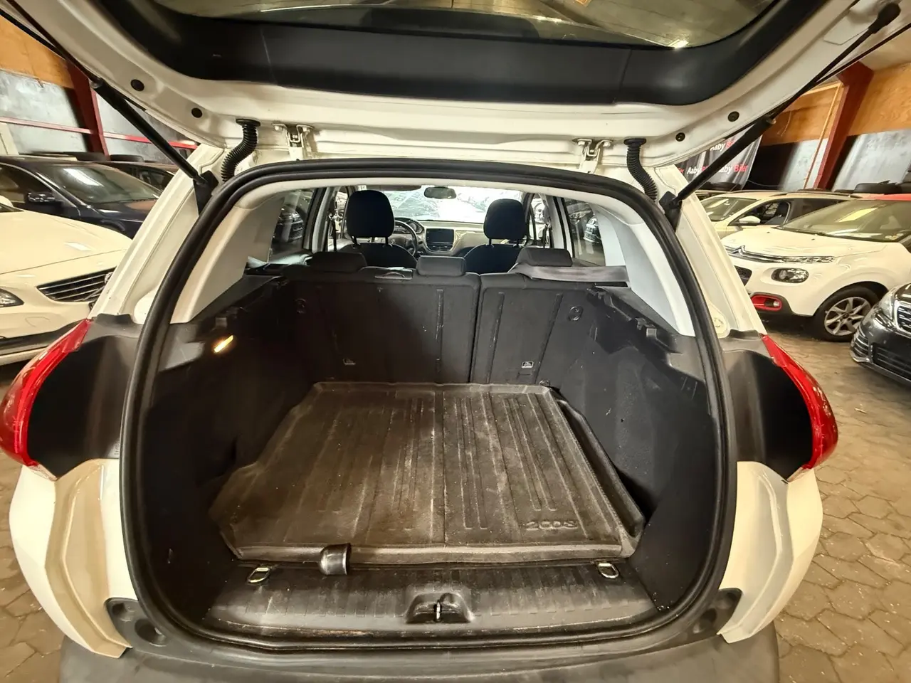Billede 9 - Peugeot 2008 1,2 VTi 82 Active