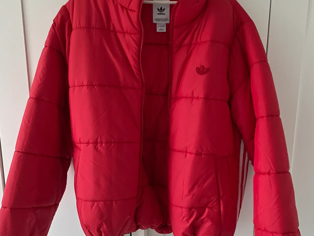 Billede 1 - Adidas dun jakke