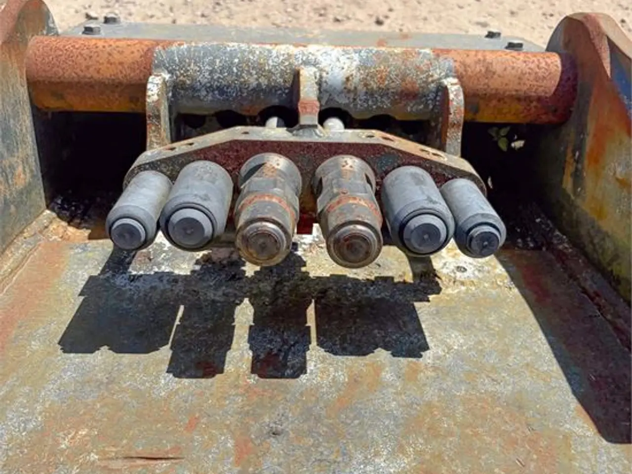 Billede 4 - Beco LH252 - "klap-skovl / bucket with hydr. openning"