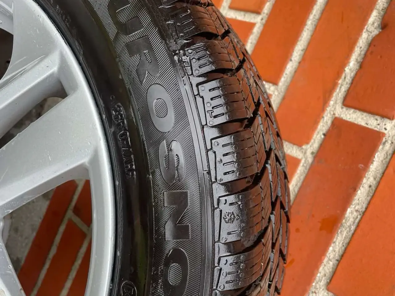 Billede 5 - 16 Originale Alufælge med vinterdæk 5x114.3