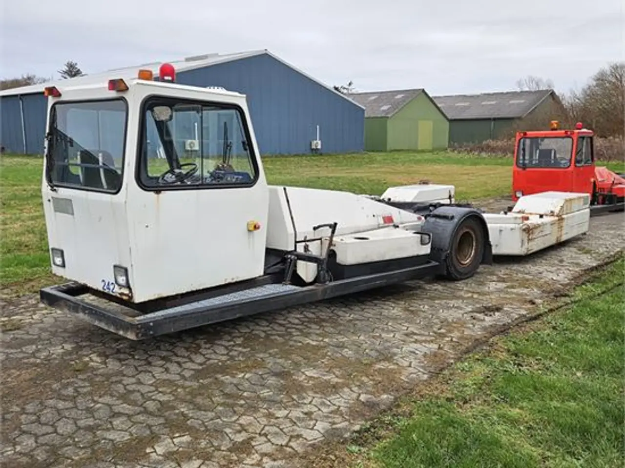Billede 1 - Kalmar TBL180 - Pushback traktor Towbarless
