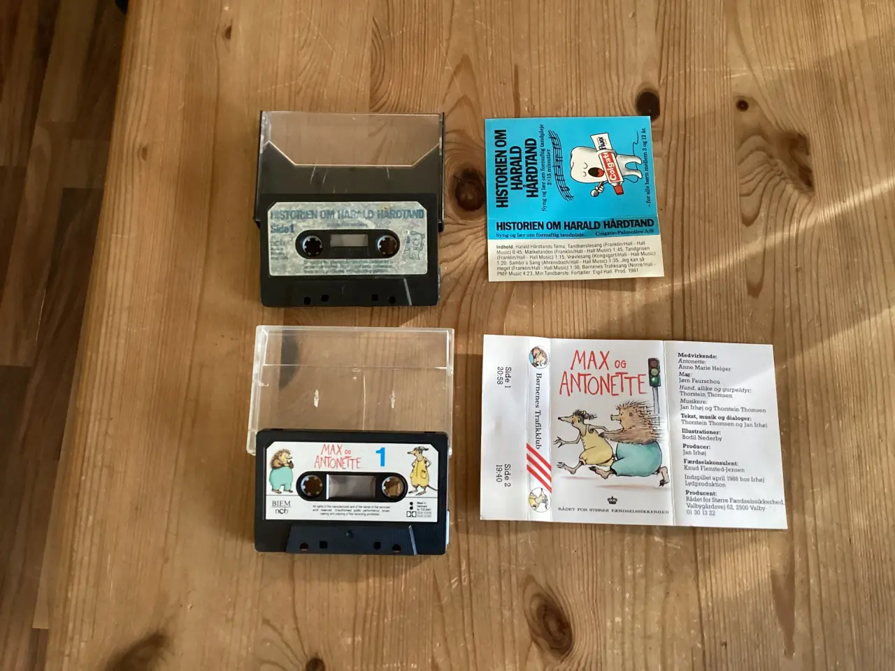 Billede 11 - Børne Bånd. Musik- Historier. 26 STKS.