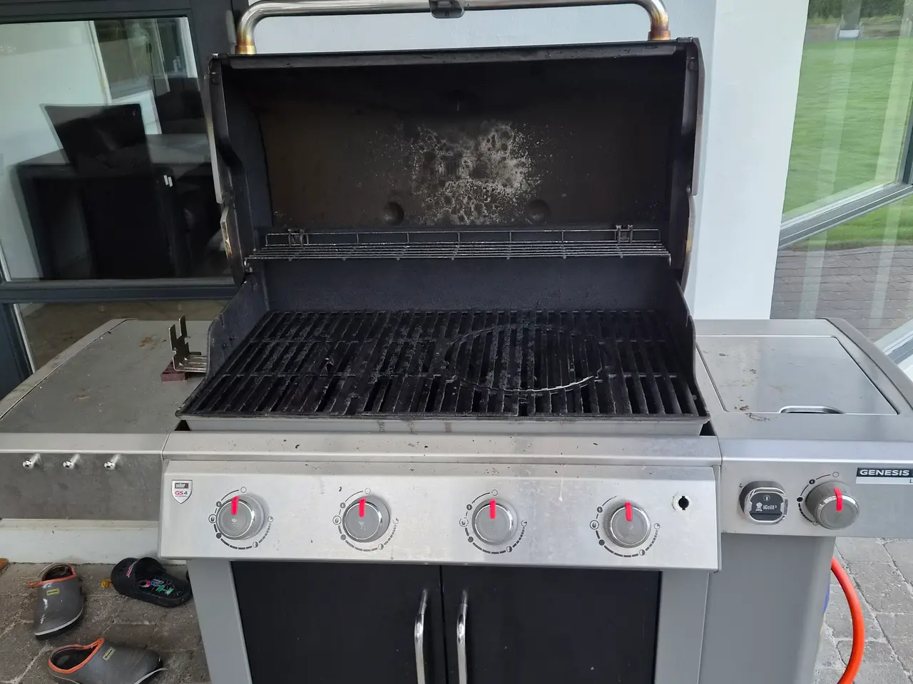 Billede 2 - Weber Genesis II Gas Grill med 4 brændere
