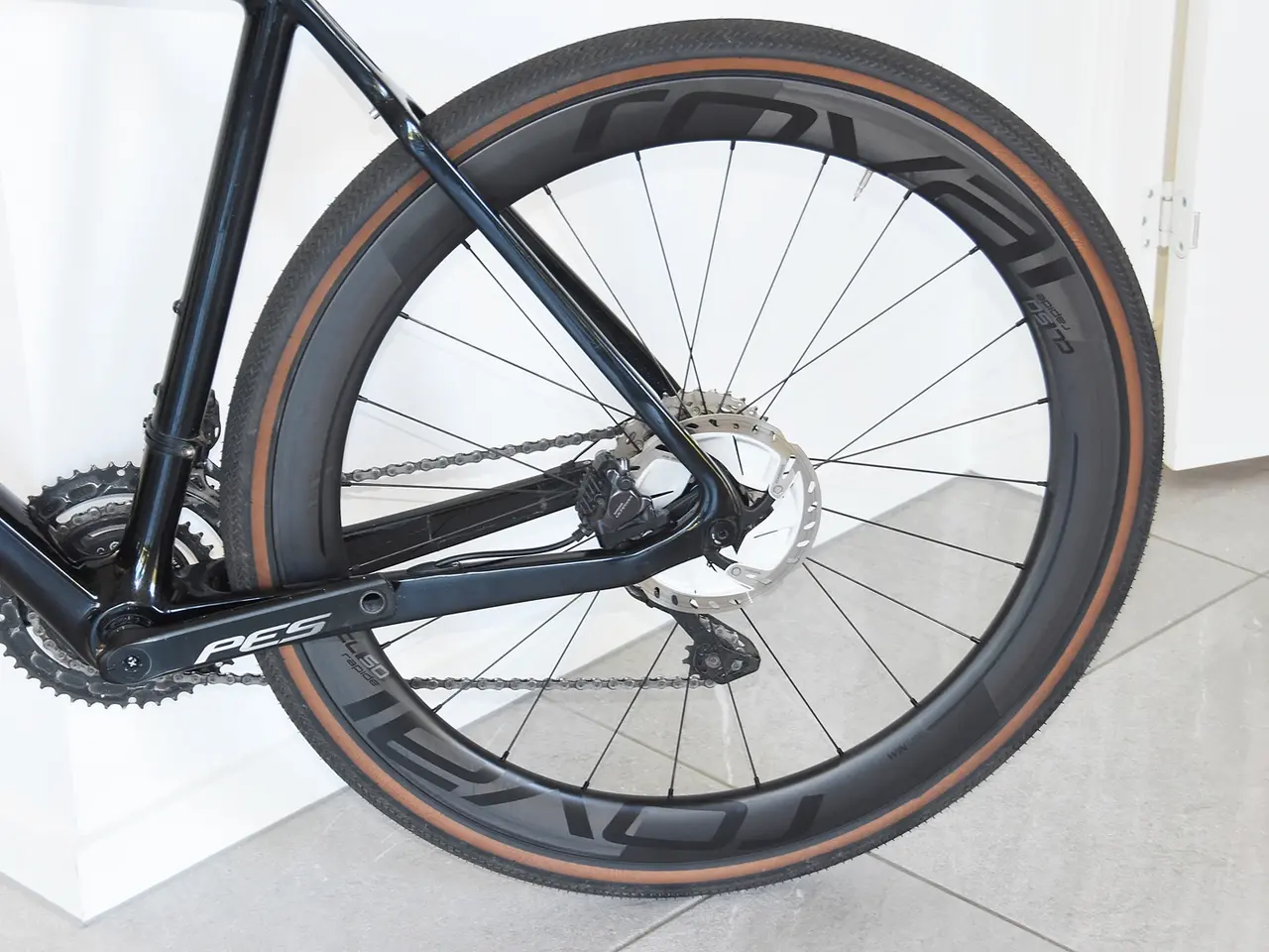 Billede 4 - carbon gravelcykel som ny