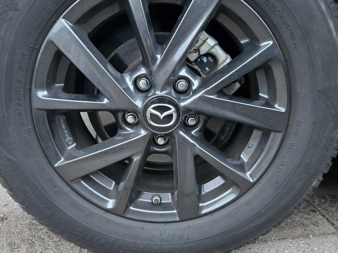 Billede 3 - Dæk/sommer på originale Mazda alu fælge, 4 stk