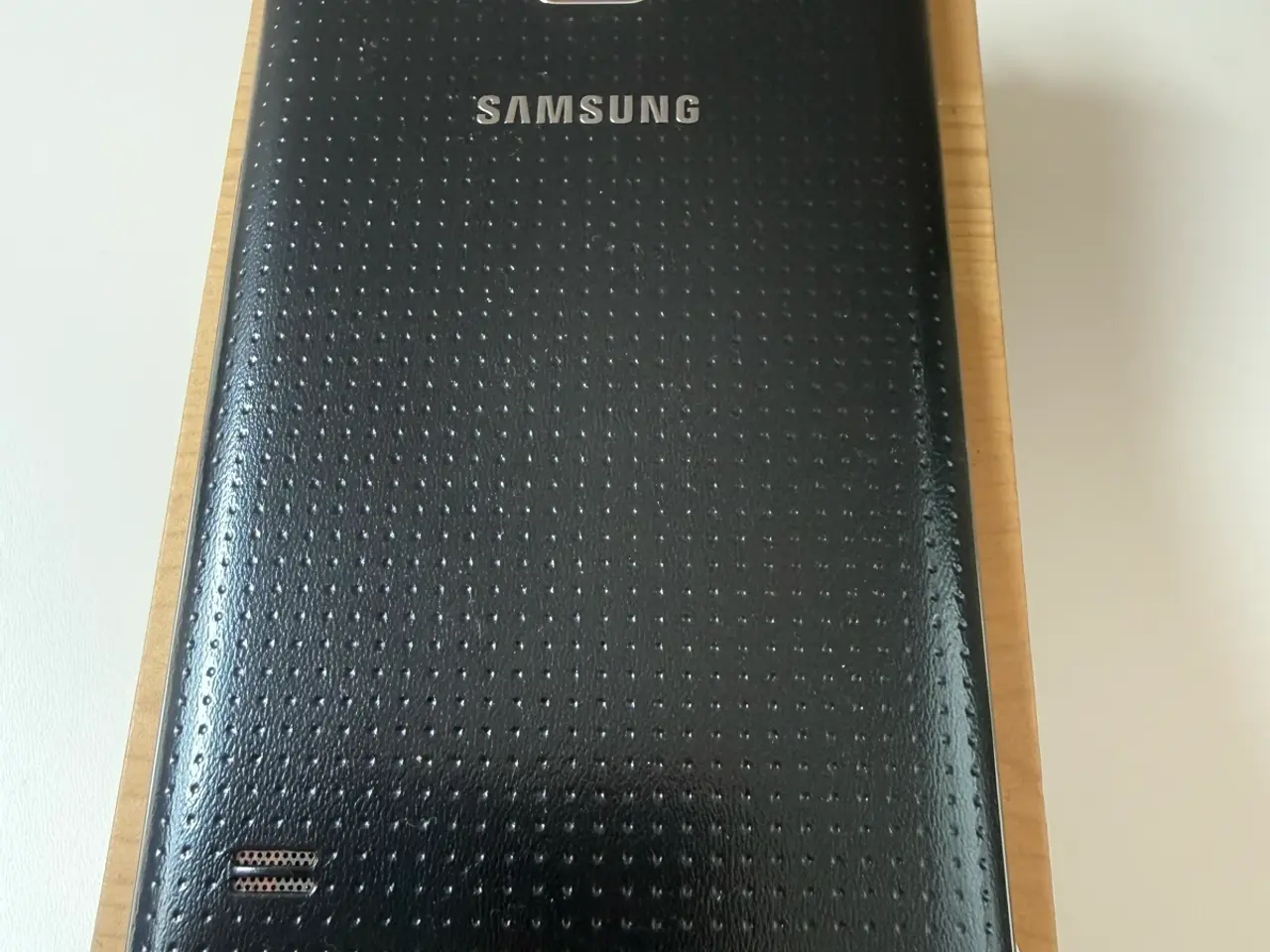Billede 3 - Original Samsung S5 med tilbehør