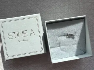 Stine A Ørering