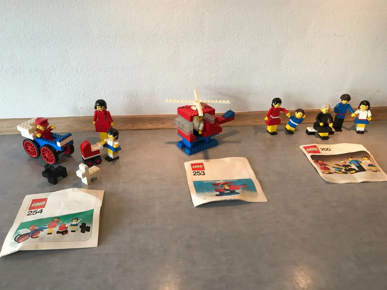 Billede 1 - Vintage Lego sæt (200, 253, 254)