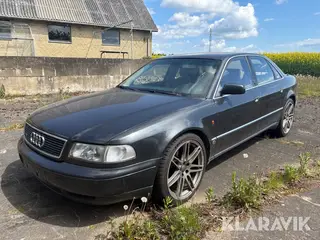 Personbil Audi A 8 Quattro