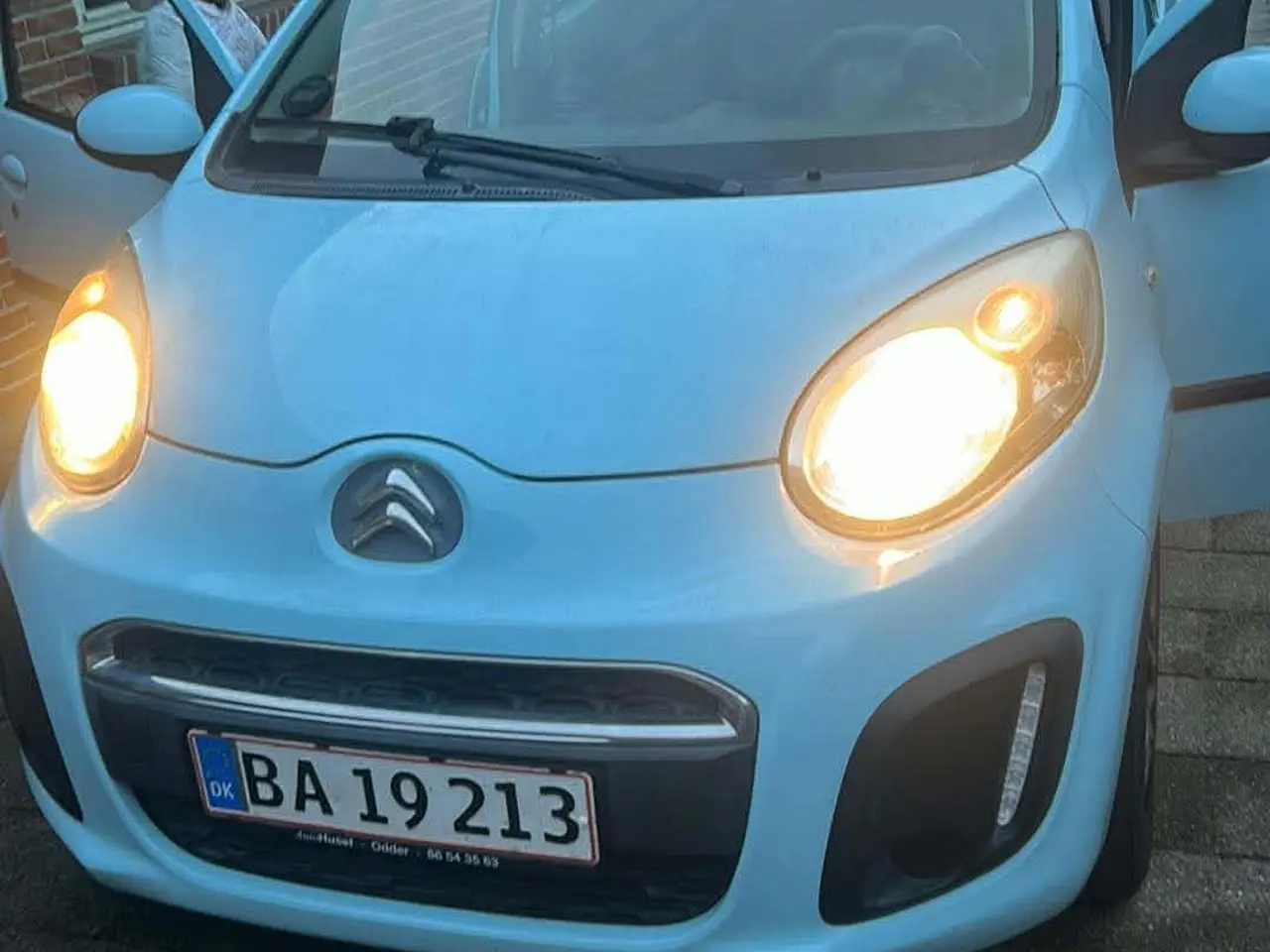 Billede 1 - Fin c1 med a/c og lavt km