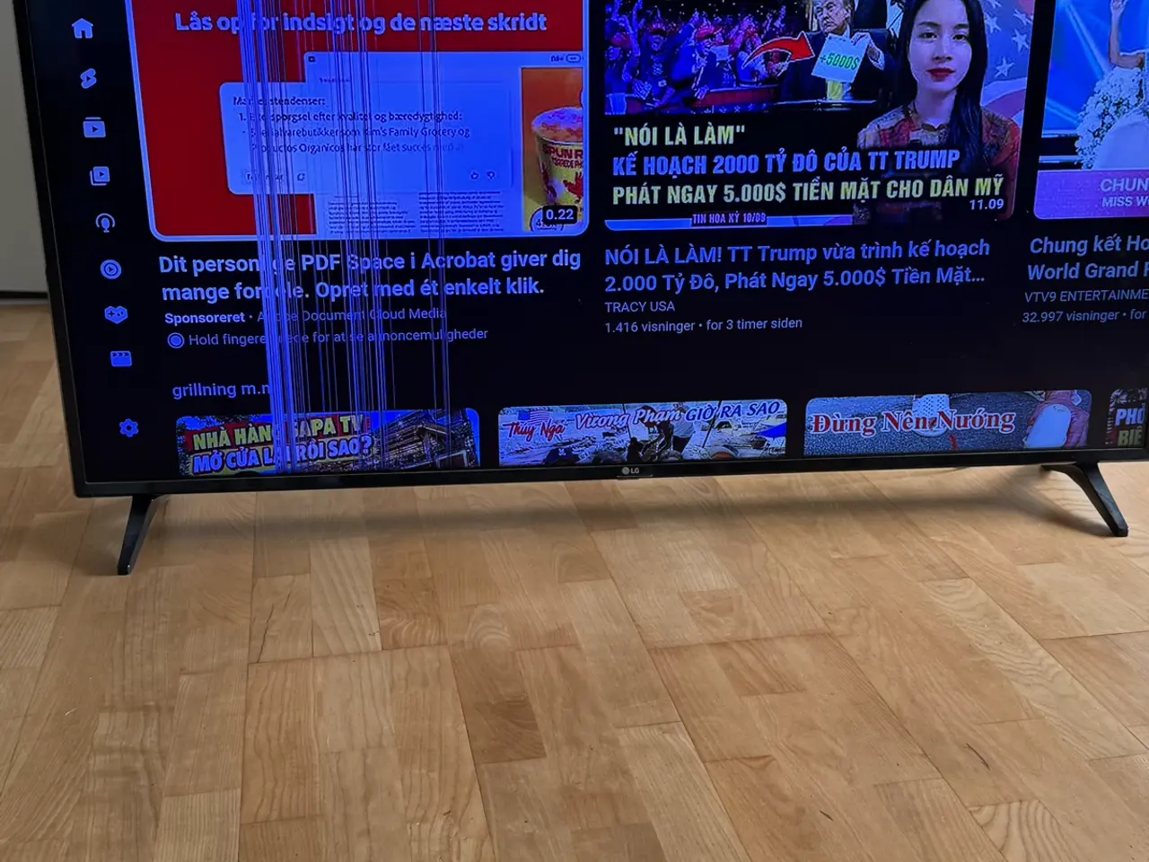 Billede 2 - Samsung 55’ lidt defekt med striber