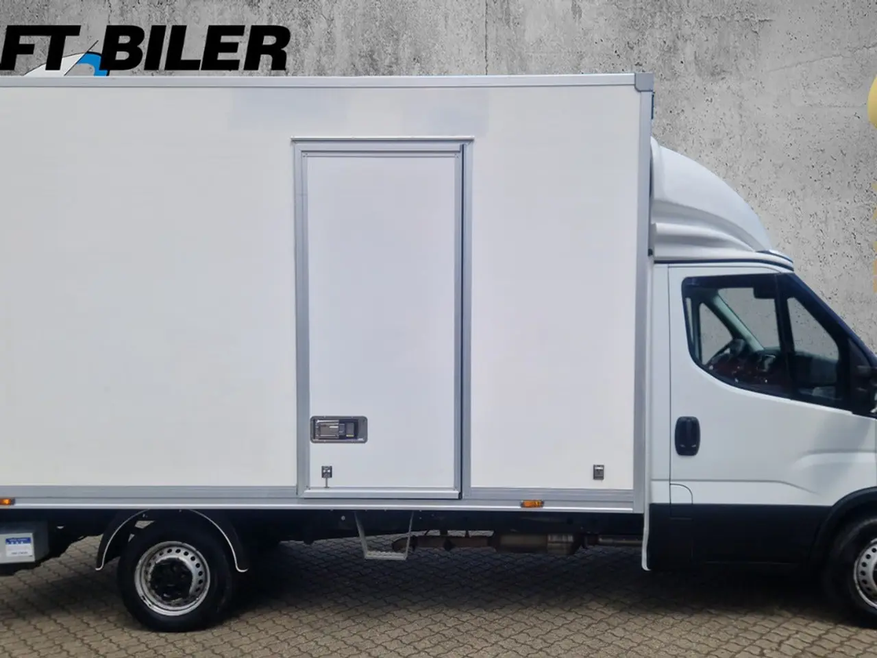 Billede 6 - Iveco Daily 3,0 35S18 Box m/lift AG8