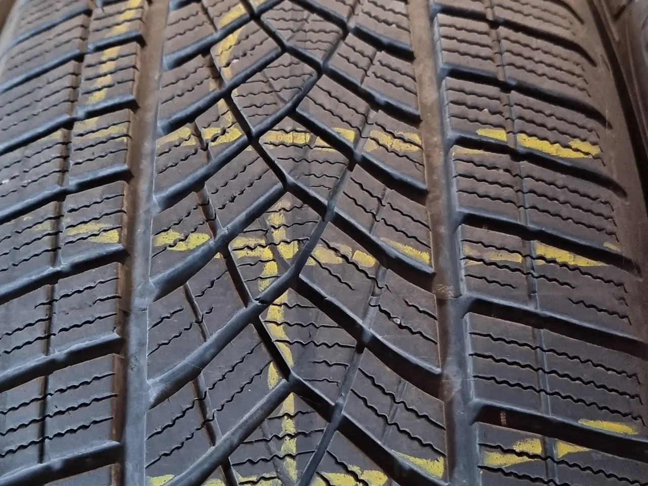 Billede 5 - Vinterdæk Audi Q6.