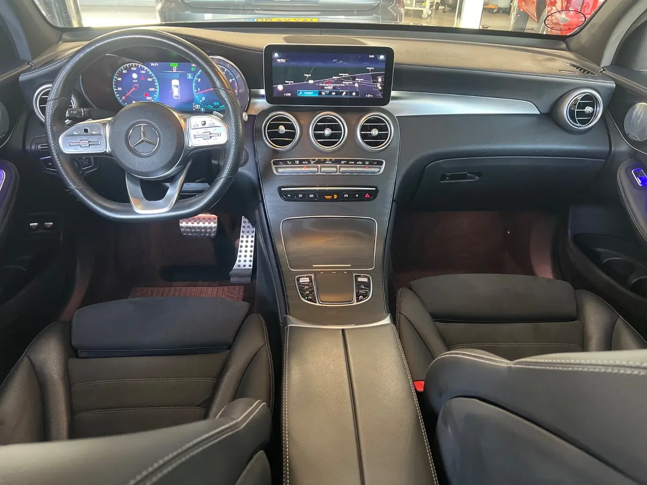 Billede 10 - Mercedes GLC300 2,0 AMG Line Coupé aut. 4Matic