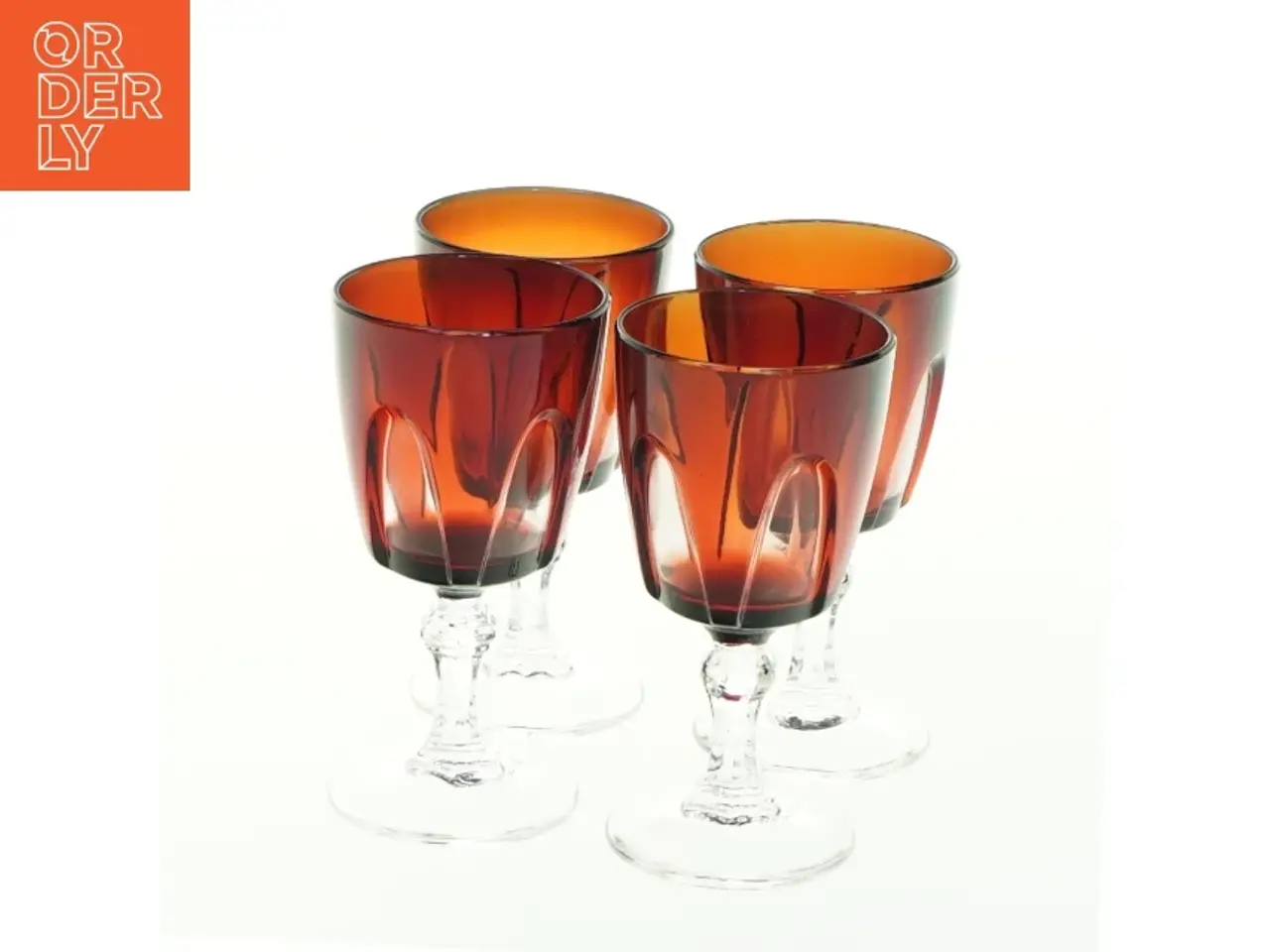 Billede 1 - Rødvinsglas i farvet glas (str. H. 8,5 cm ø. 4,5 cm)