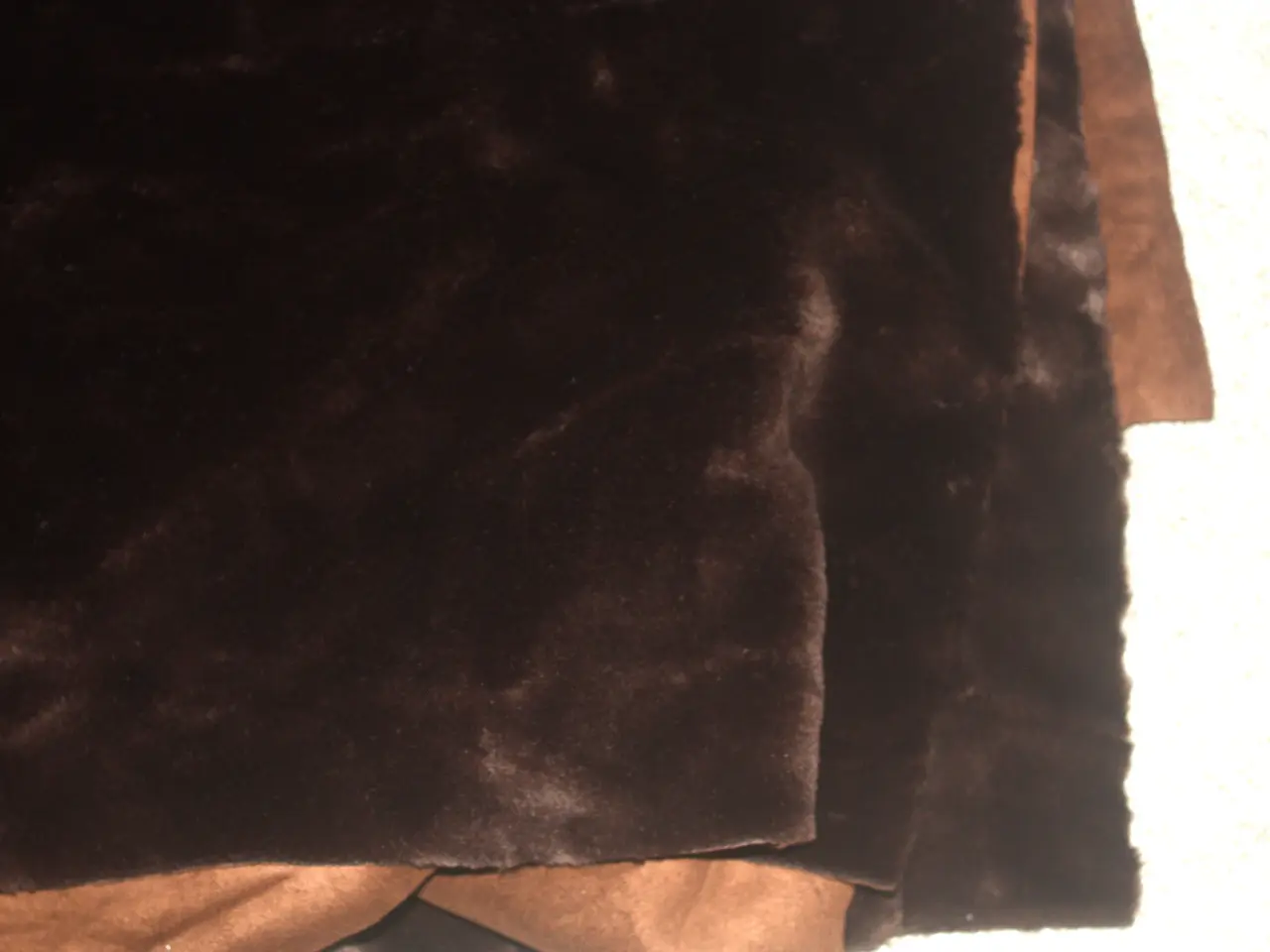 Billede 4 - Stof Imiteret pels brun 152 cm x 147 cm