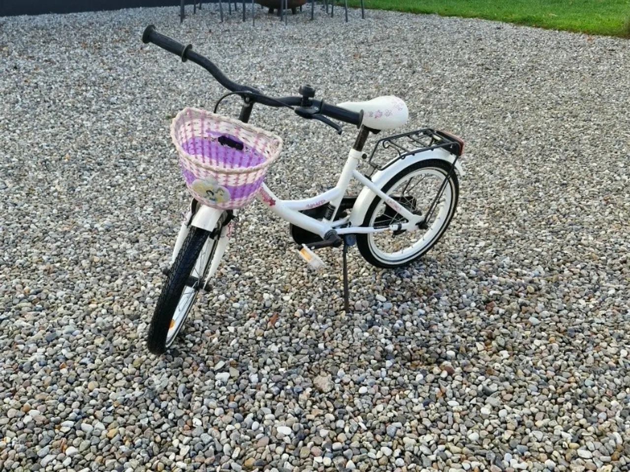 Billede 1 - Fin børnecykel (Pige)