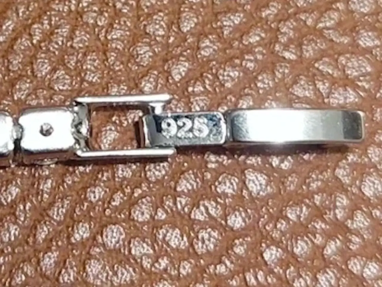 Billede 3 - Tennis armbånd 19cm