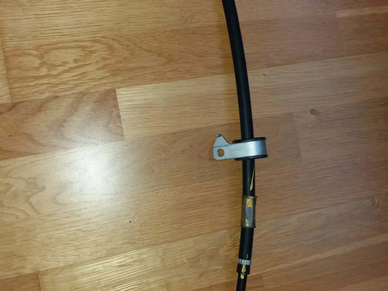 Billede 3 - Håndbremsekabel Toyota Hiace