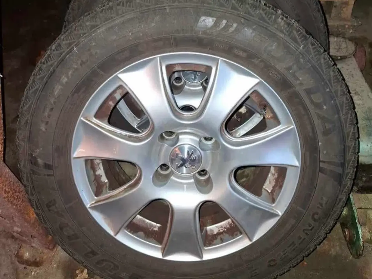 Billede 7 - Alufælge, 16" R15, vinterdæk