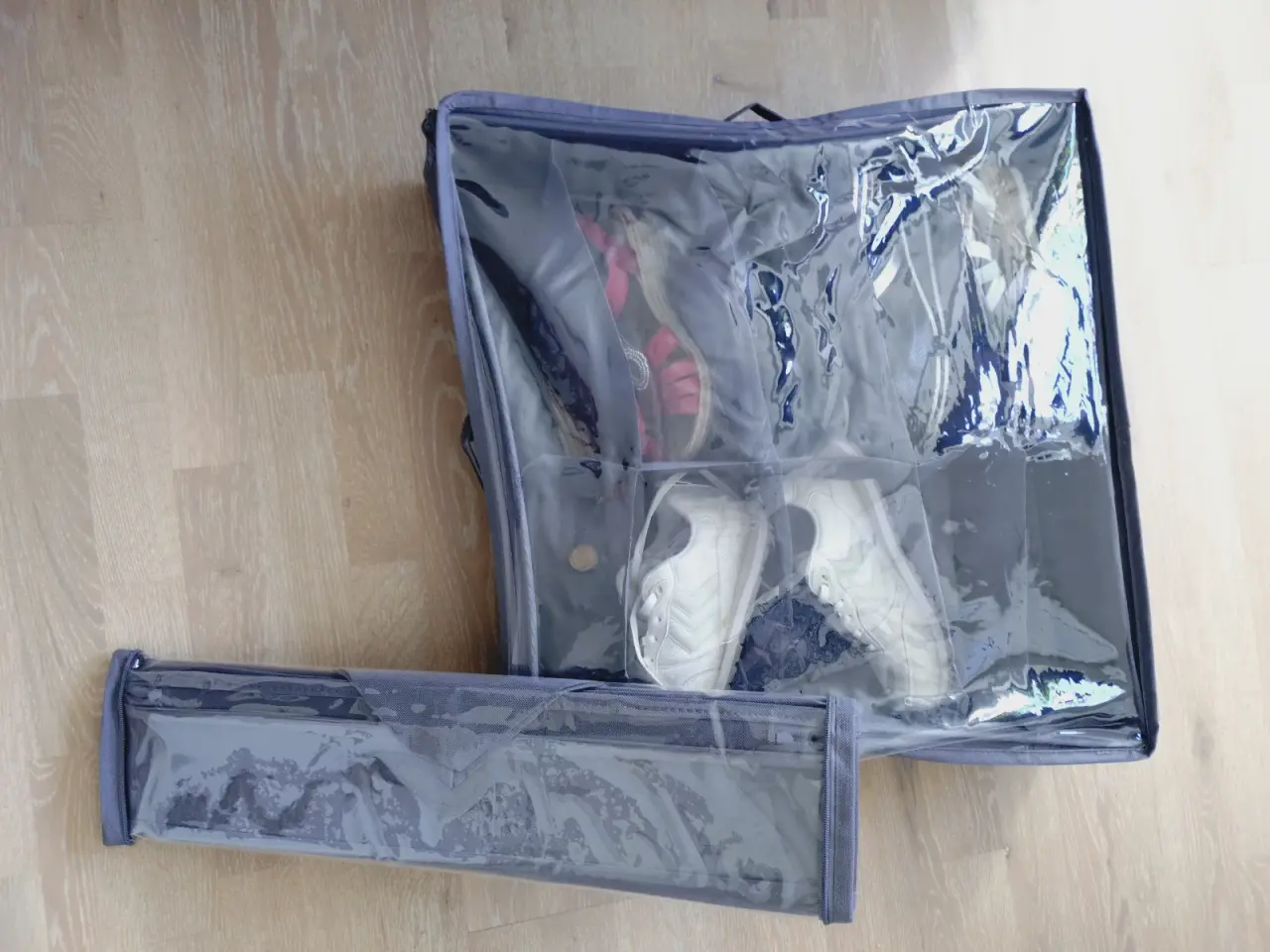 Billede 1 - Opbevaring sko/garn m. m