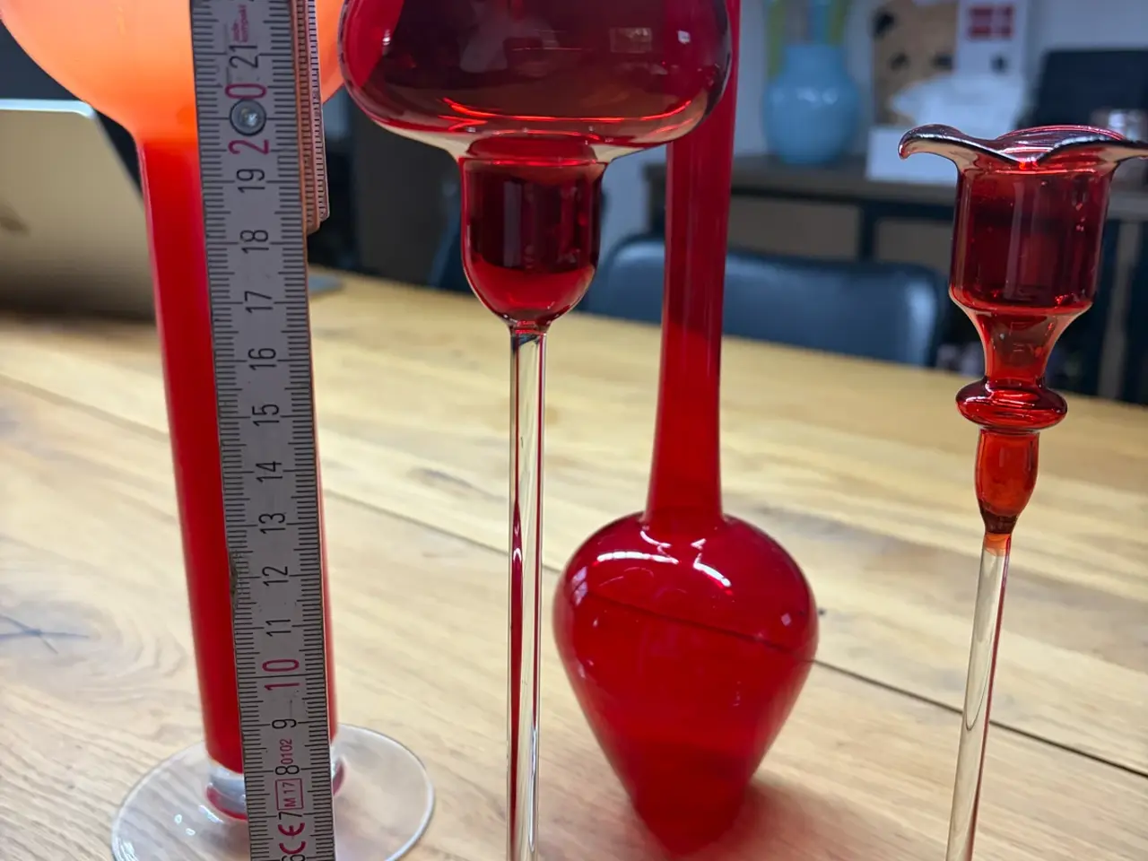 Billede 3 - Rødt vintage glas – 4 smukke dekorationsstykker