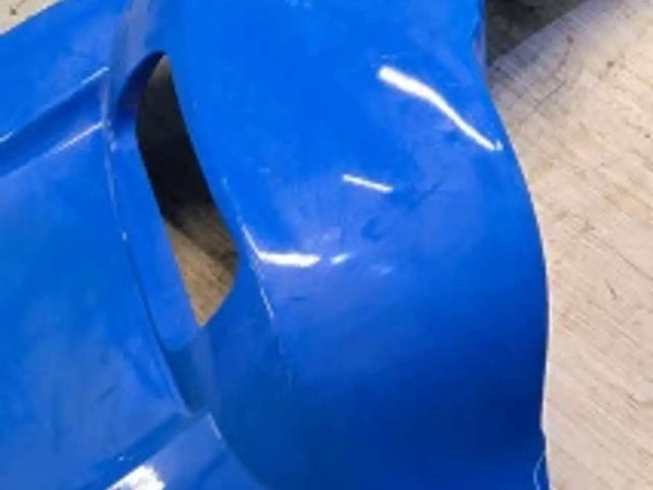 Billede 6 - New Holland T6080 Hjulskærm L. 87310407