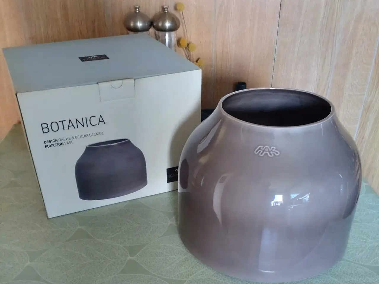 Billede 1 - Vase/urtepotteskjuler, Kähler Botanica