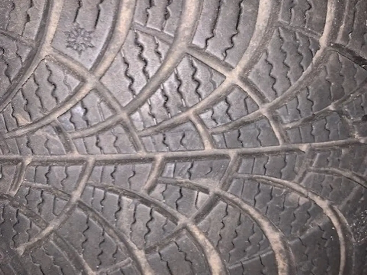 Billede 3 - fine vinterhjul med 5 -7 mm mønster