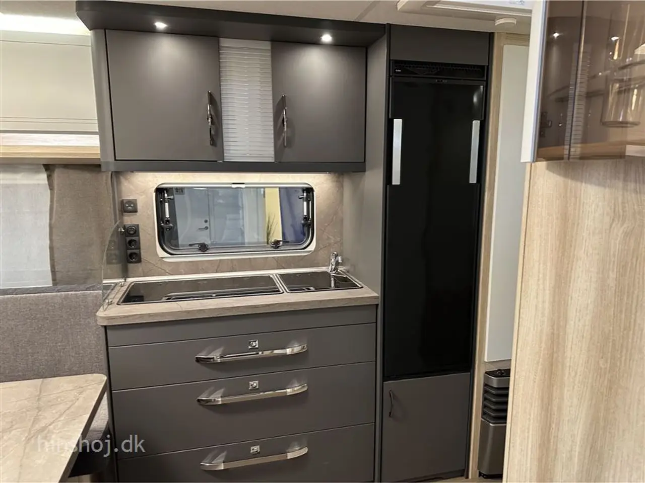 Billede 3 - 2027 - Hobby De Luxe 540 UL 2027 Hobby med enkeltsenge hos Hinshøj Caravan