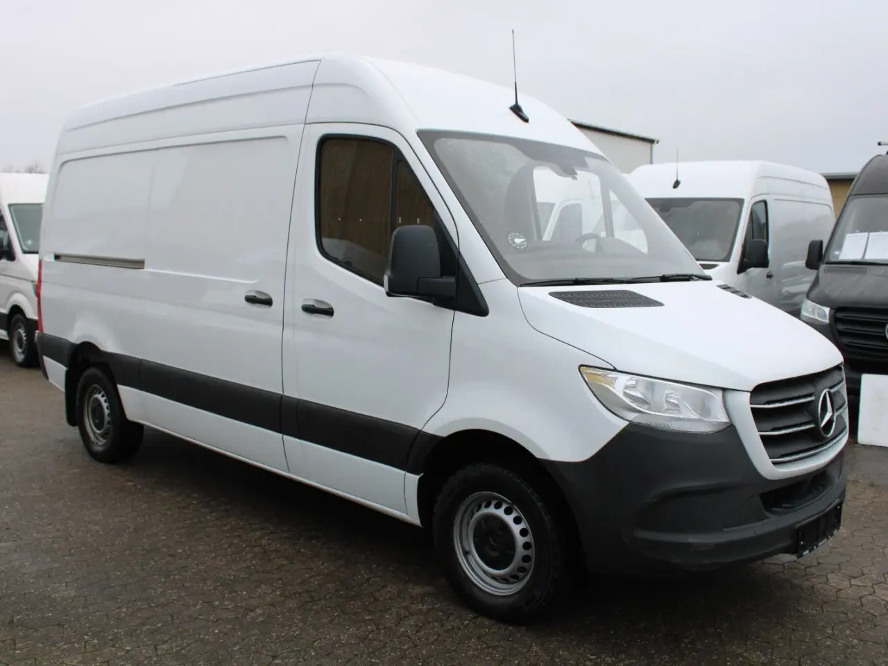 Billede 1 - Mercedes Sprinter 317 2,0 CDi A2 Kassevogn aut. RWD