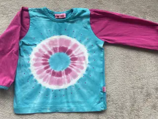 Farverig bluse str 80