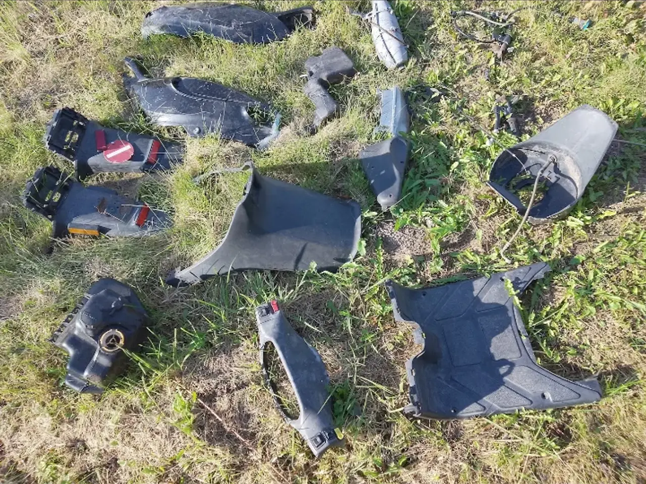 Billede 4 - Dele til Piaggio Typhoon sælges  Pris fra 50 kr   