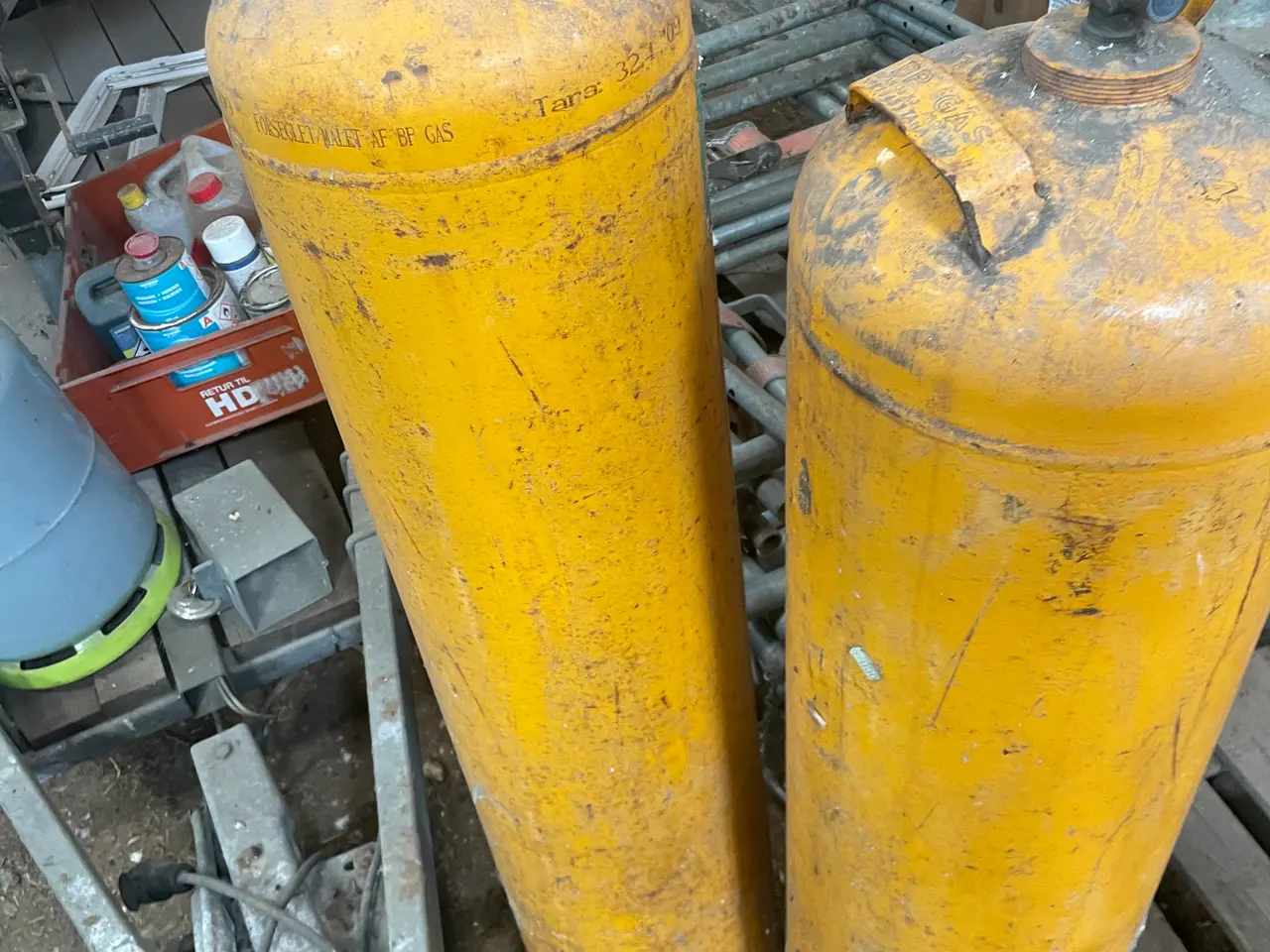 Billede 3 - 2 styk 30 kg flasker sælges